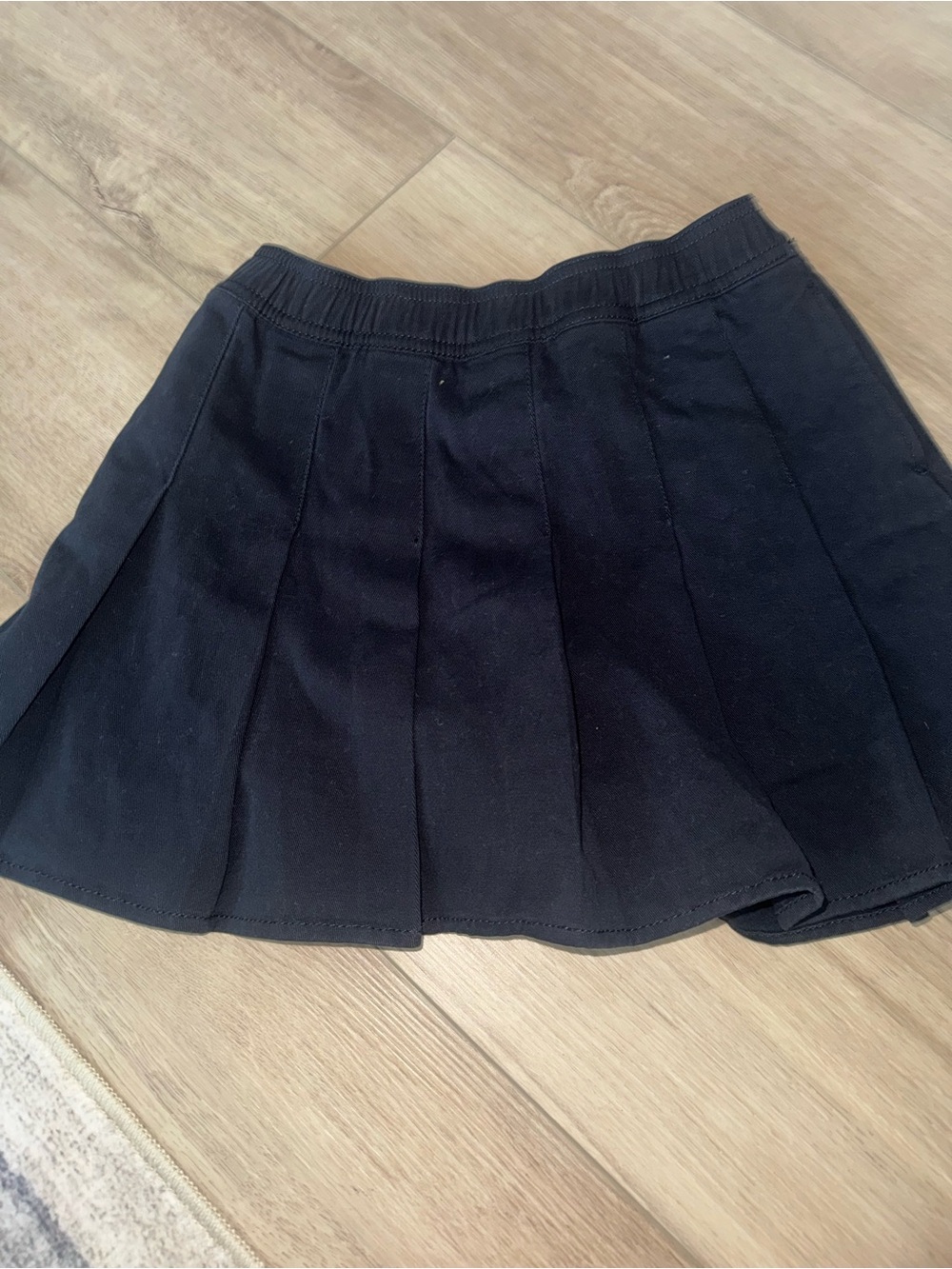 Abercrombie Kids Black Pleated Skort